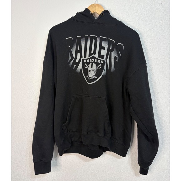 Junk Food Clothing Other - Junk Food Clothing NFL Las Vegas Raiders Hoodie Black Graphic Sweatshirt Large